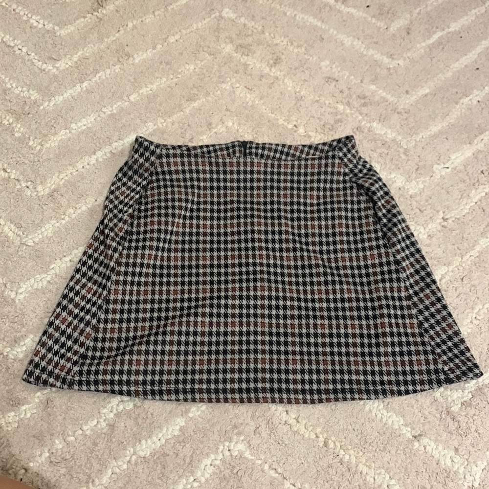 mini skirt